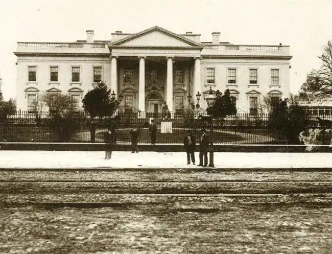 White House Fence Construction