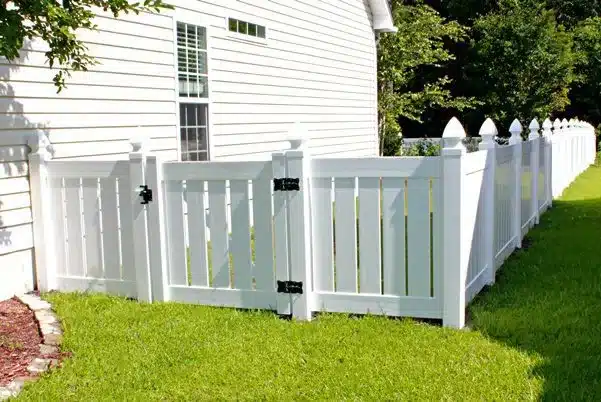 vinyl fences in atlanta ga