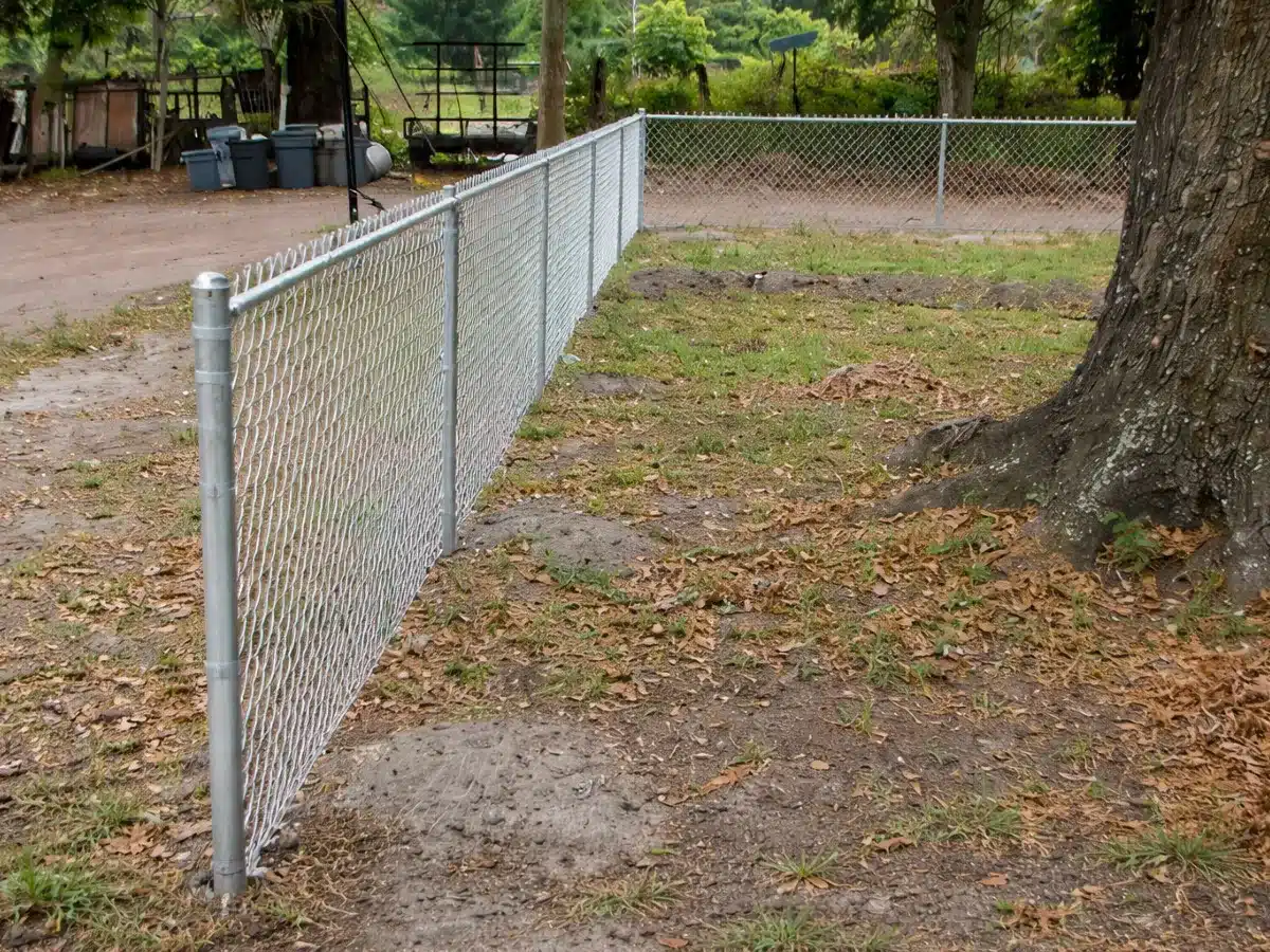 chain link fence installation in Kennesaw Georgia